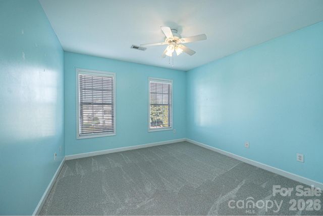 5045 Old River Drive, Hickory, NC 28602