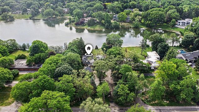460 E Long Lake Road, Bloomfield Hills, MI 48304