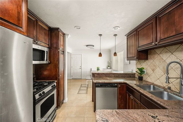 20212 E Santiago Canyon, Orange, CA 92869