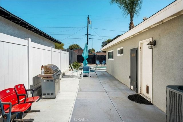 20212 E Santiago Canyon, Orange, CA 92869