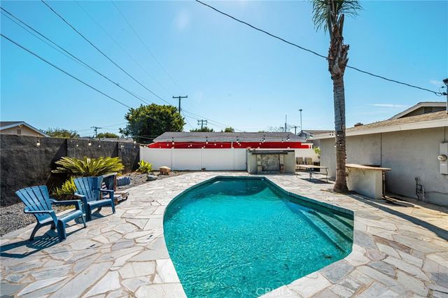 20212 E Santiago Canyon, Orange, CA 92869