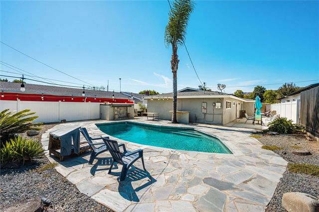 20212 E Santiago Canyon, Orange, CA 92869