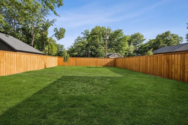 6244 Richmond Avenue, Dallas, TX 75214