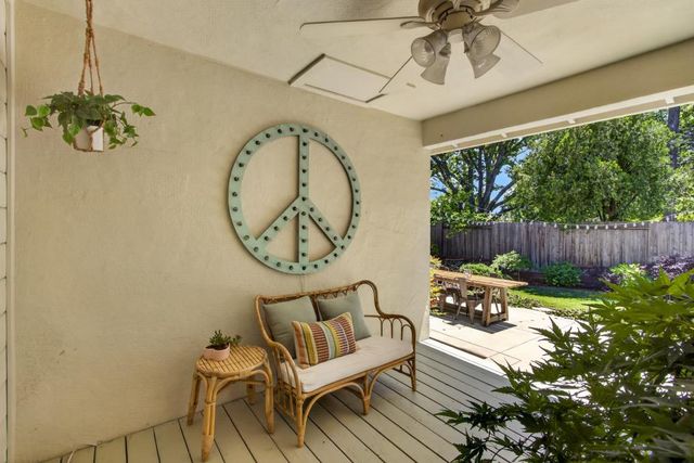 4444 Thor Way, Sacramento, CA 95864