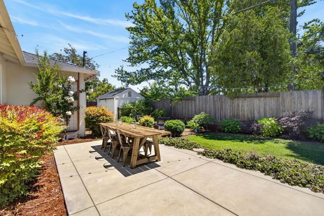 4444 Thor Way, Sacramento, CA 95864