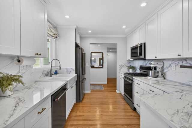 4444 Thor Way, Sacramento, CA 95864