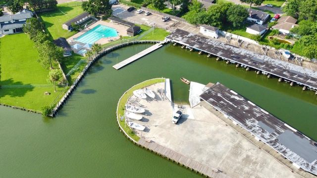 18326 Cape Bahamas Lane, Nassau Bay, TX 77058