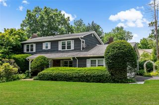 8 McKenna Place, Mamaroneck, NY 10543
