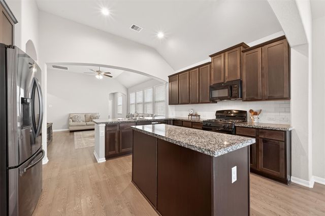 6027 Prince Place Drive, Rosenberg, TX 77471