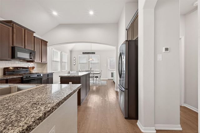 6027 Prince Place Drive, Rosenberg, TX 77471