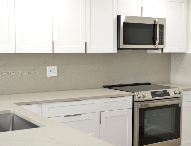3080 N Course Drive 602, Pompano Beach, FL 33069