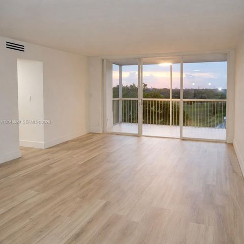 3080 N Course Drive 602, Pompano Beach, FL 33069