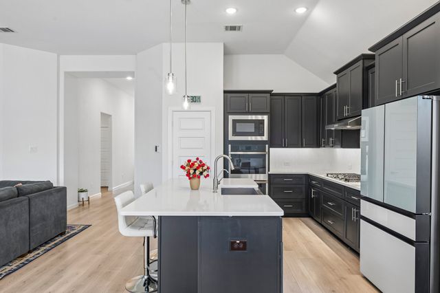 3014 Campbell Drive, Melissa, TX 75454