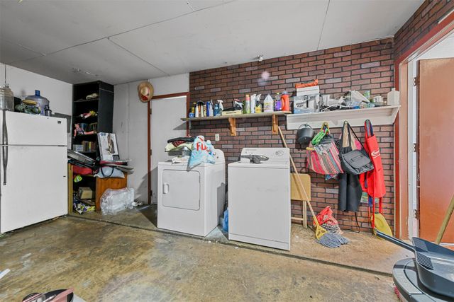 711 Commerce Street, Euless, TX 76040