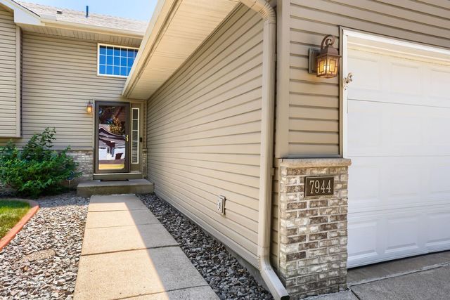 7944 Highland Drive, Lino Lakes, MN 55014