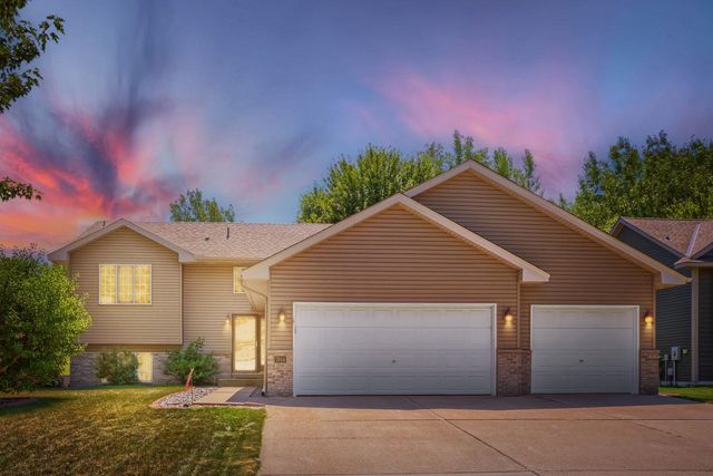 7944 Highland Drive, Lino Lakes, MN 55014