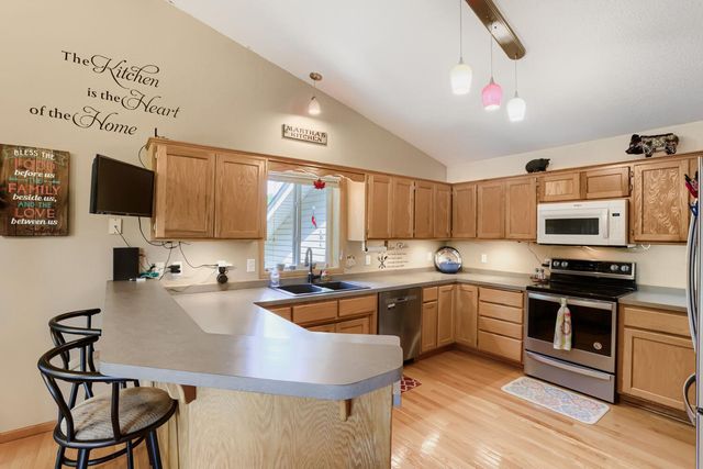 7944 Highland Drive, Lino Lakes, MN 55014