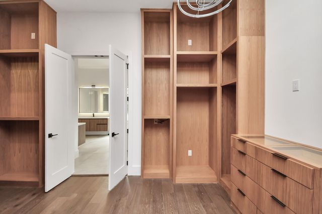 5414 John Dreaper Drive, Houston, TX 77056