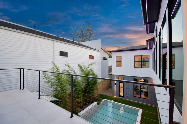 5414 John Dreaper Drive, Houston, TX 77056