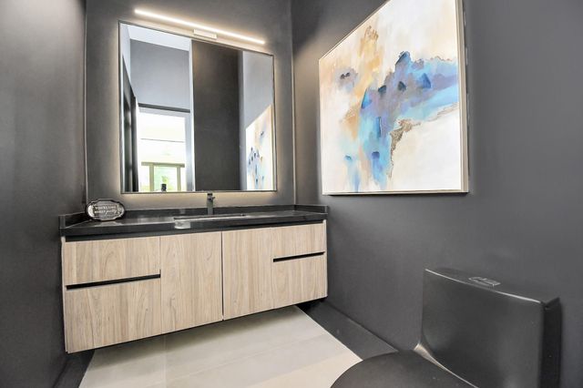 5414 John Dreaper Drive, Houston, TX 77056