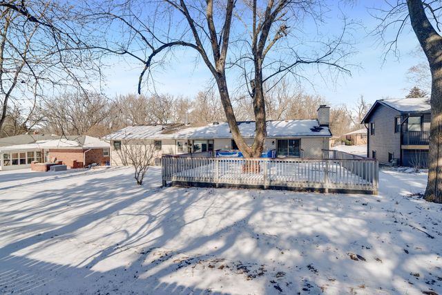 4307 Tallwood Avenue, Rockford, IL 61114
