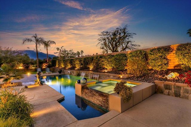 50 Toscana Way E, Rancho Mirage, CA 92270