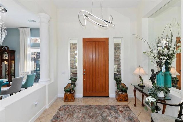 50 Toscana Way E, Rancho Mirage, CA 92270