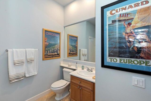 50 Toscana Way E, Rancho Mirage, CA 92270