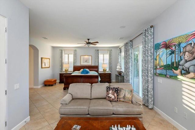 50 Toscana Way E, Rancho Mirage, CA 92270