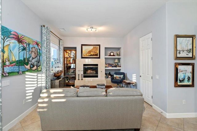 50 Toscana Way E, Rancho Mirage, CA 92270