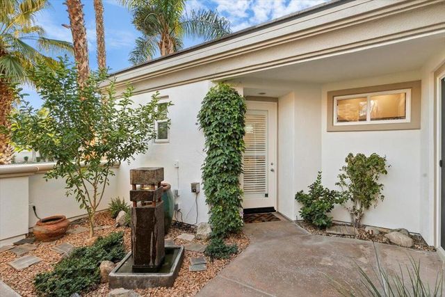 50 Toscana Way E, Rancho Mirage, CA 92270