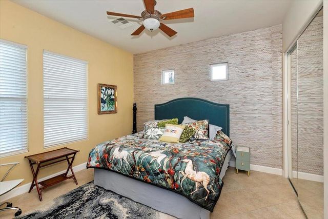 50 Toscana Way E, Rancho Mirage, CA 92270