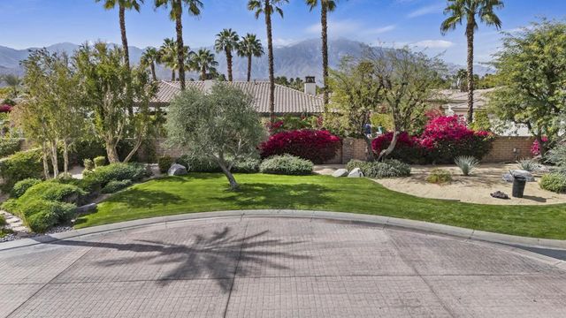 50 Toscana Way E, Rancho Mirage, CA 92270