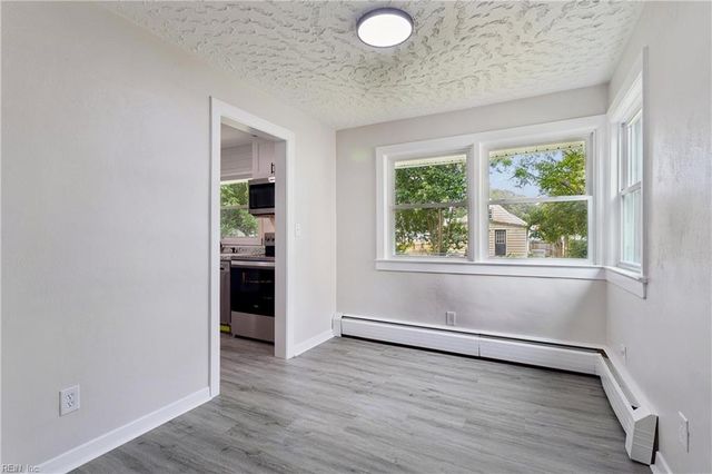 615 Pennsylvania AVE, Hampton, VA 23661