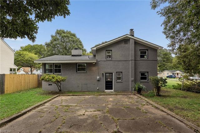 615 Pennsylvania AVE, Hampton, VA 23661