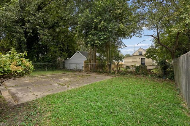 615 Pennsylvania AVE, Hampton, VA 23661