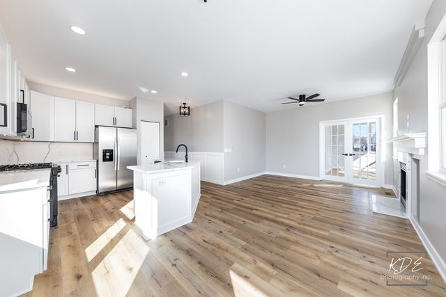 721 S Wellston Lane, Romeoville, IL 60446