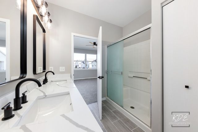 721 S Wellston Lane, Romeoville, IL 60446