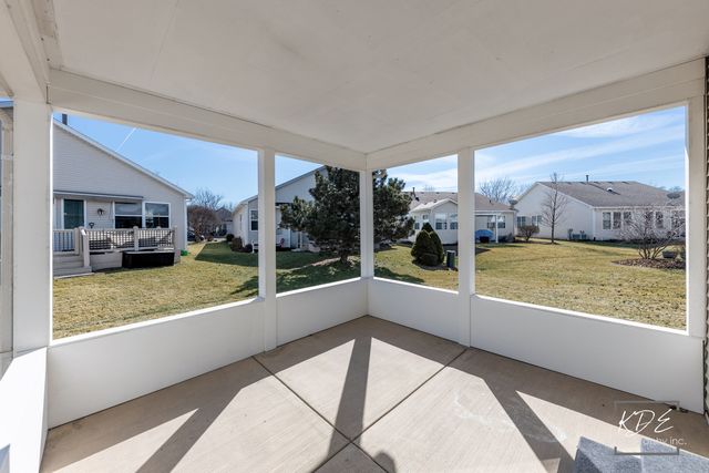 721 S Wellston Lane, Romeoville, IL 60446