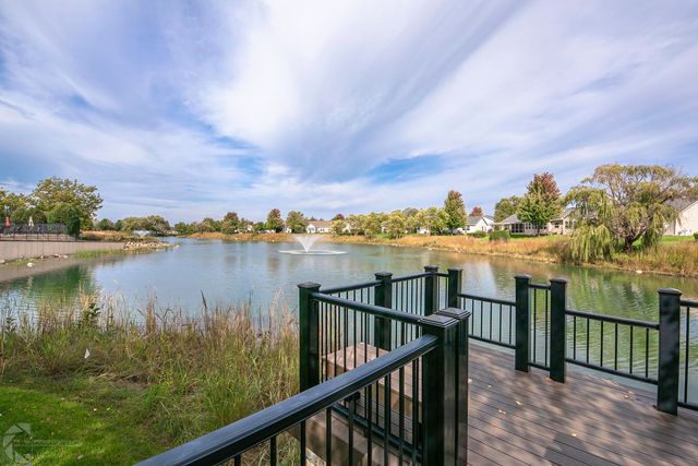 721 S Wellston Lane, Romeoville, IL 60446