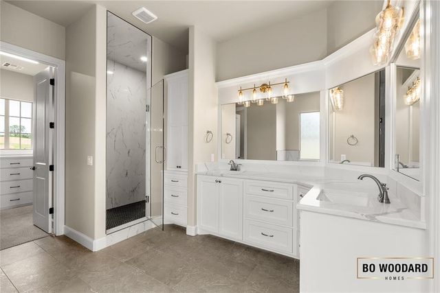 946 Trunci Circle, Newcastle, OK 73065