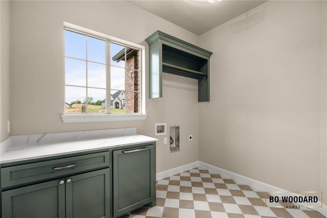 946 Trunci Circle, Newcastle, OK 73065