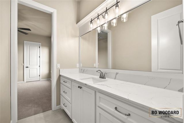 946 Trunci Circle, Newcastle, OK 73065
