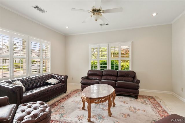 1626 RIVER RO, Tuscaloosa, AL 35406