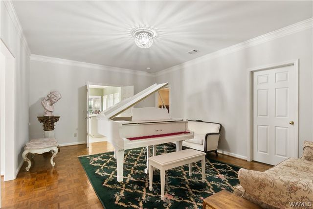 1626 RIVER RO, Tuscaloosa, AL 35406