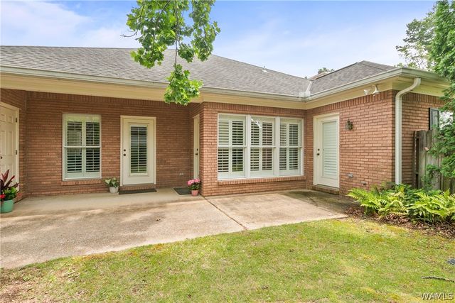 1626 RIVER RO, Tuscaloosa, AL 35406