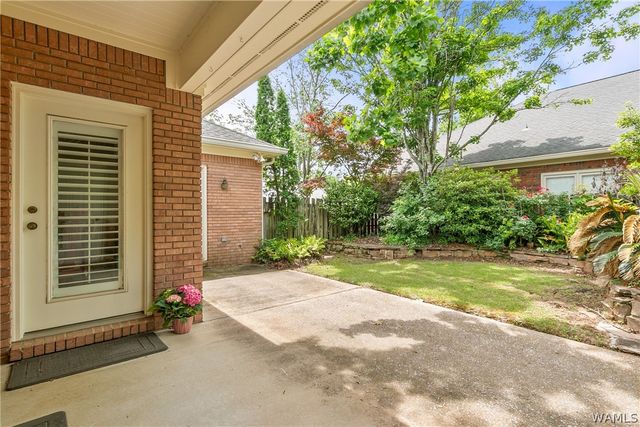 1626 RIVER RO, Tuscaloosa, AL 35406