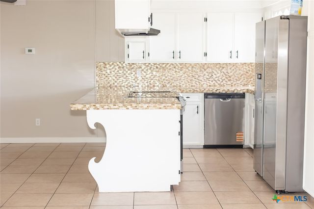 405 Westwood Drive, Port Lavaca, TX 77979