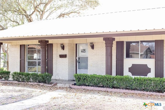 405 Westwood Drive, Port Lavaca, TX 77979
