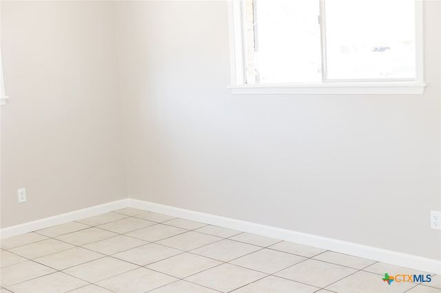 405 Westwood Drive, Port Lavaca, TX 77979